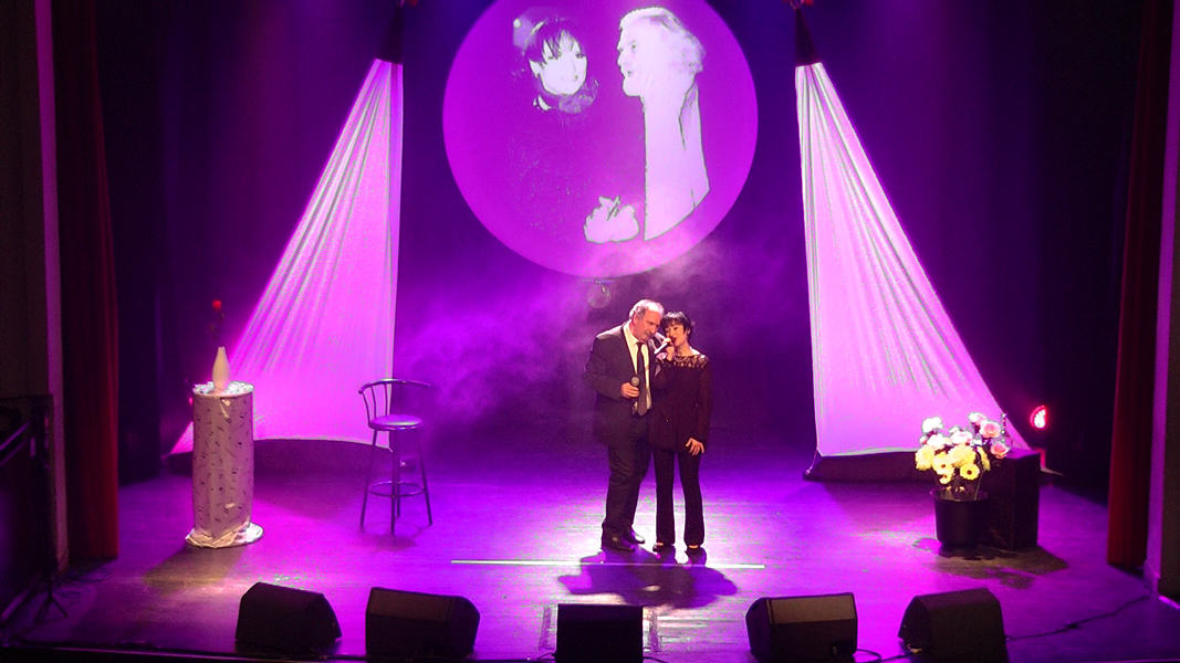 Martine et Patrick chantent "La dame brune" de Barbara et Georges Moustaki